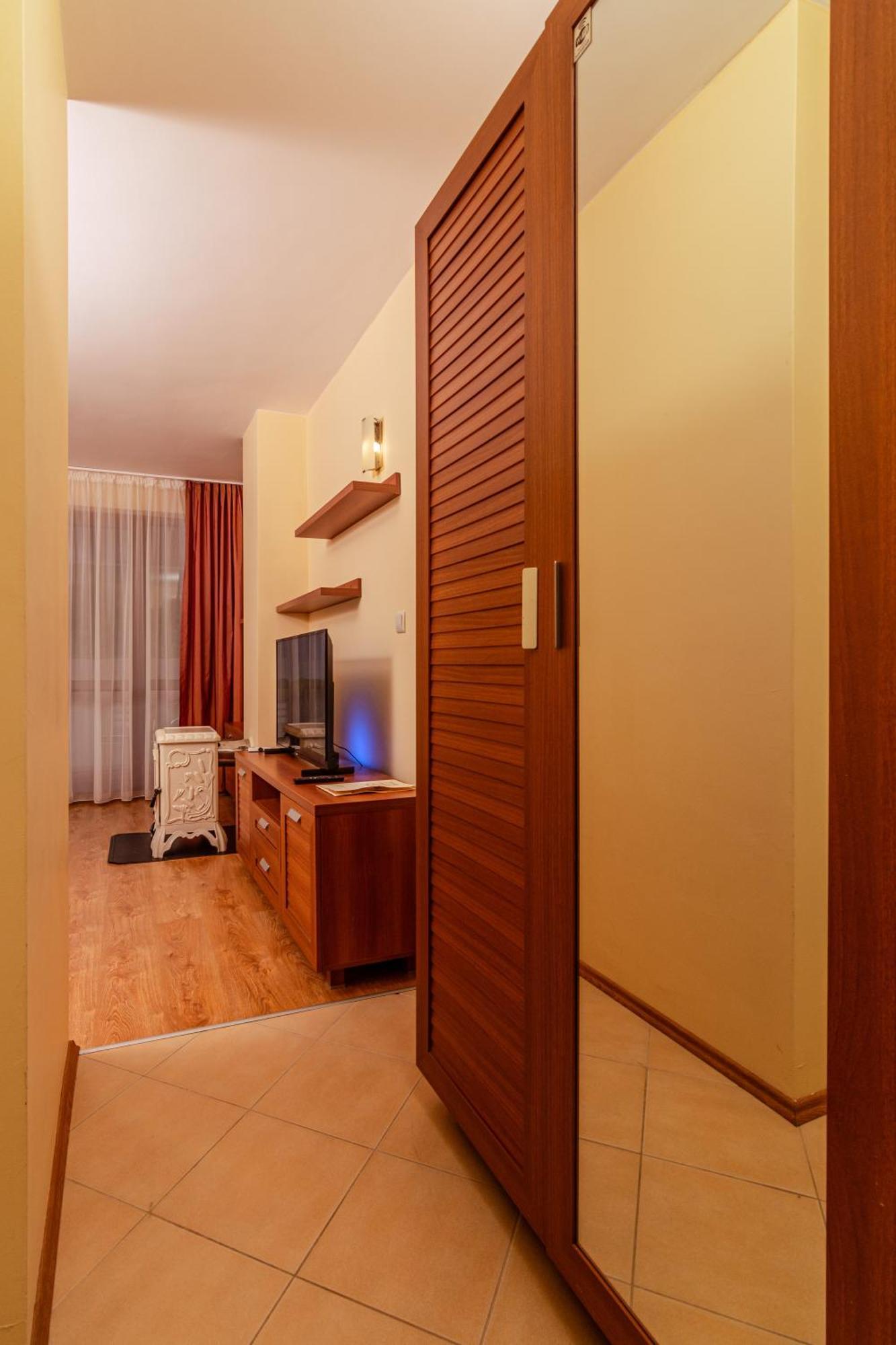 Studio By Mountain Lakes Ezerovo  Ngoại thất bức ảnh